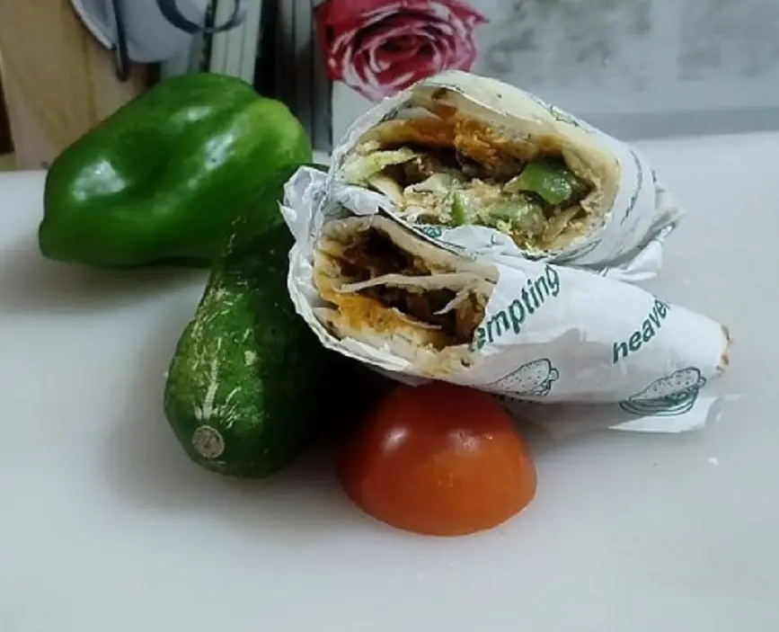 Aadab Chicken Tikka Roll